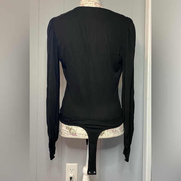 NWT CBRAND Cross Front Long Sleeve Bodysuit - Small - Picture 4 of 5